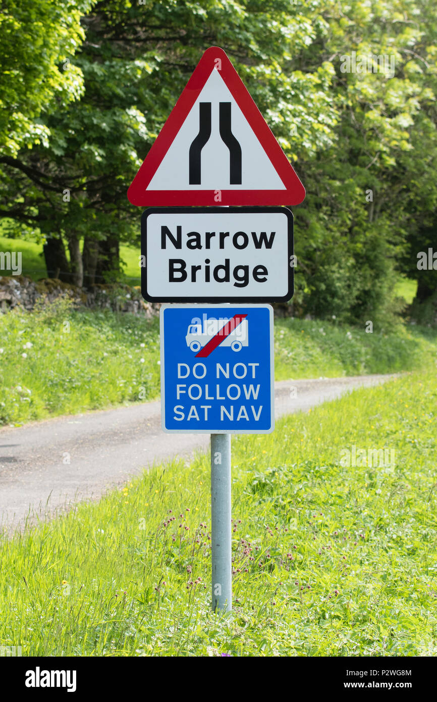 Do Not Follow Sat Nav Narrow Bridge sign - UK Stock Photo