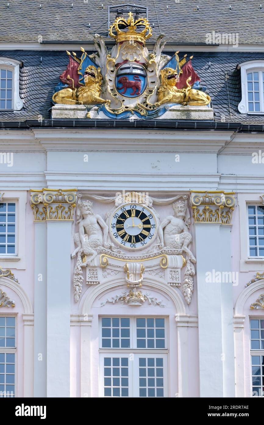 Bonn, Deutschland - 19. Mai 2023 : Blick auf einen Teil des schönen Rathauses von Bonn Deutschland Stockfoto