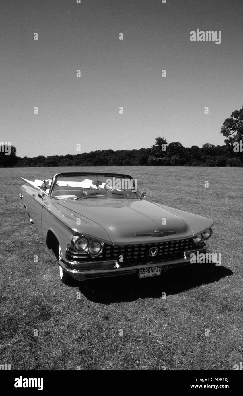 4800 Buick Electra 225 Cabrio Coupe von 1959 Stockfoto