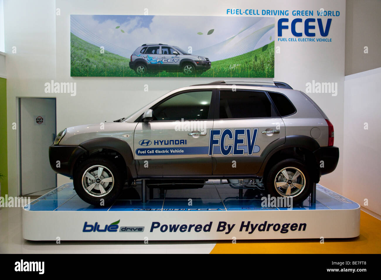 Hyundai FCEV Wasserstoff-Fahrzeug auf dem Display in Seoul Südkorea Stockfoto