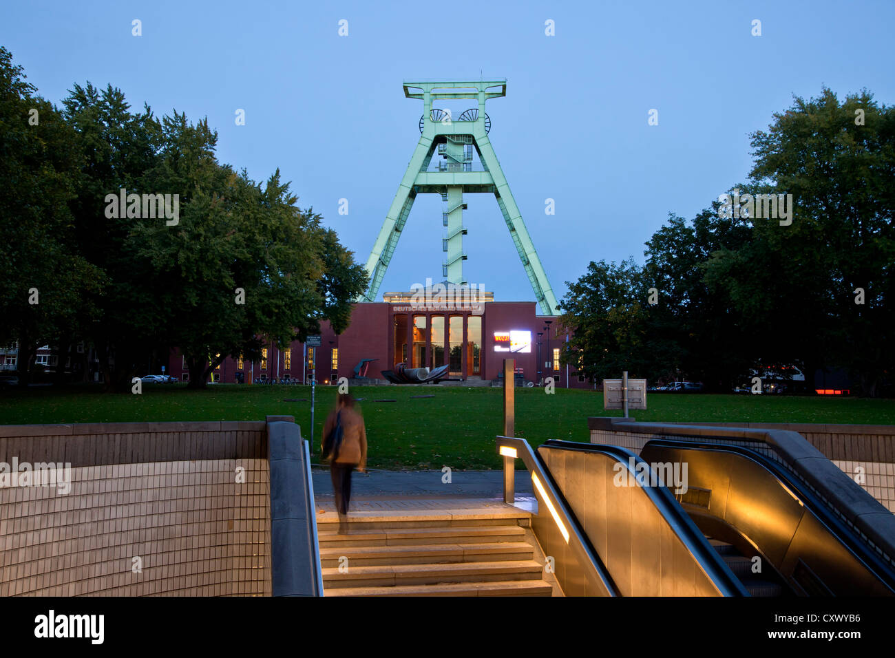 Das Deutsche Bergbau-Museum "Deutsche Bergbau-Museum" mit Wicklung Turm in Bochum, Nordrhein-Westfalen, Deutschland, Europa Stockfoto