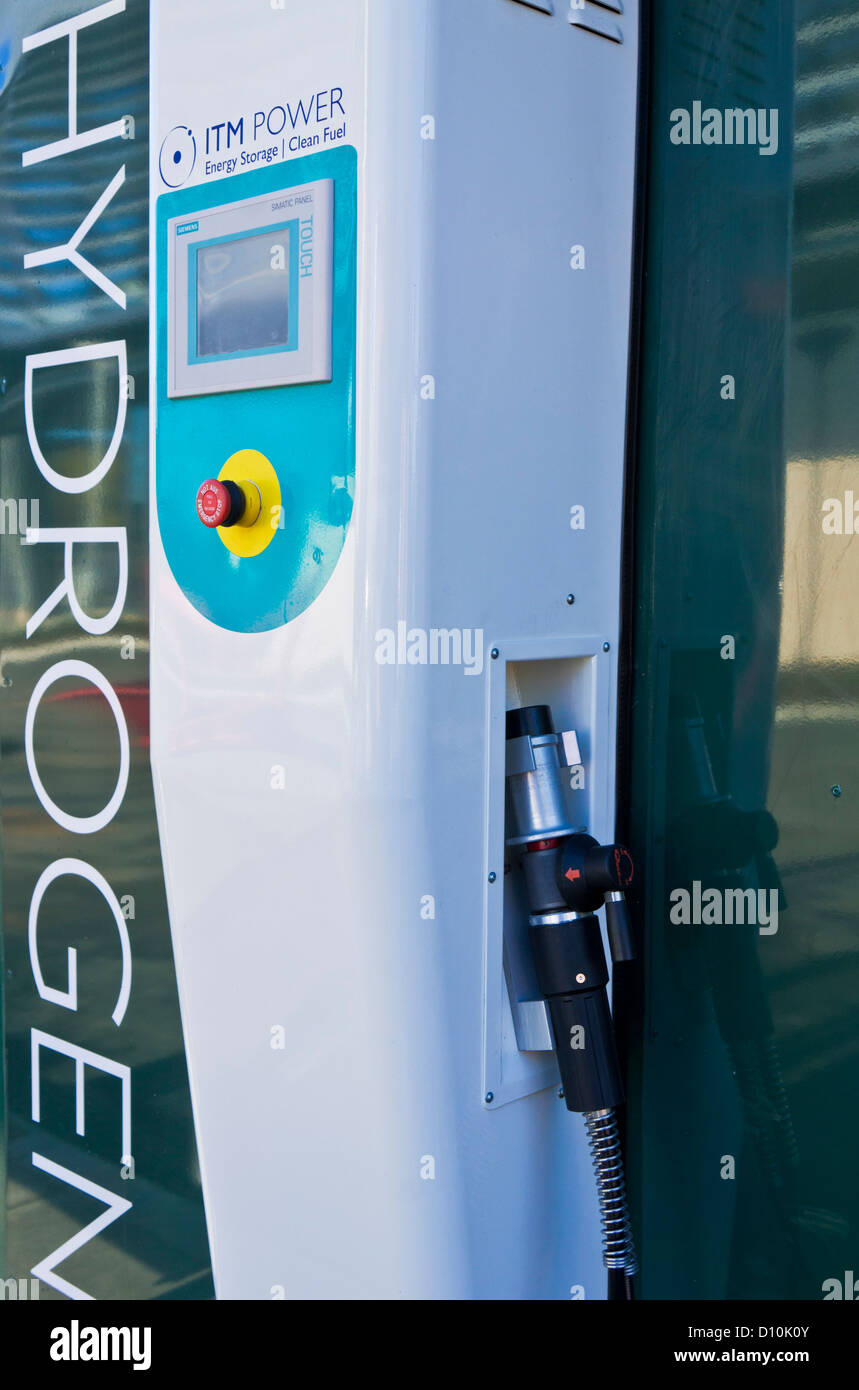 Wasserstofftankstelle Tankstelle für Autobetankung an der Nottingham University Jubilee Campus Nottingham Nottinghamshire England GB Europa Stockfoto