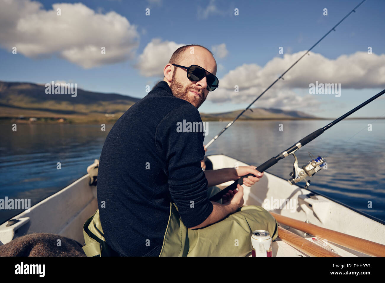 Mann auf Angeltour Stockfoto