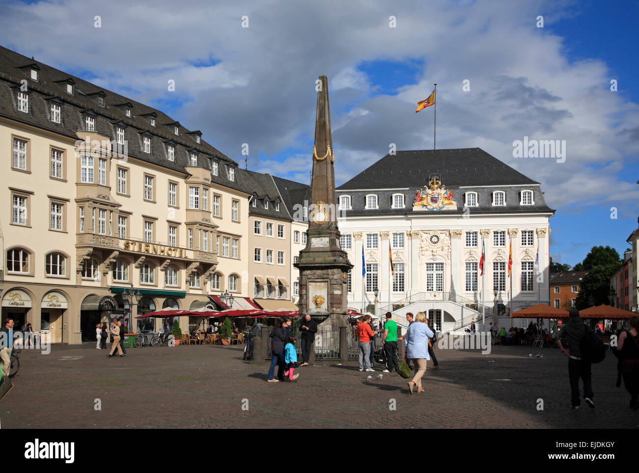 Bonn, Marktplatz und altes Rathaus, Nordrhein-Westfalen, Deutschland, Europa Stockfoto