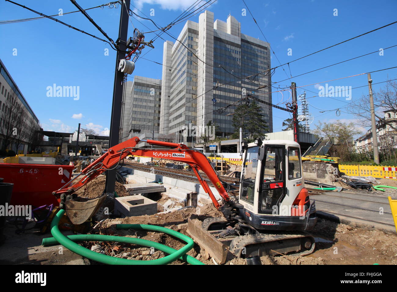 Baustelle in Bonn, Deutschland am "Berliner Platz", mit das neue Rathaus im Hintergrund Stockfoto