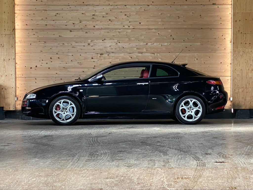 Alfa Romeo GT V6 3.2 24V